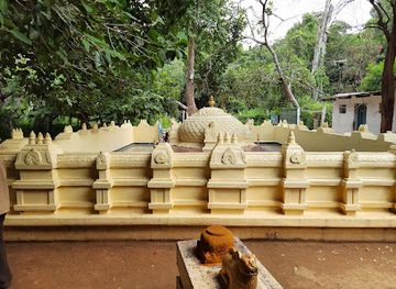 india/andhra-pradesh/landmark/thimmamma-marrimanu