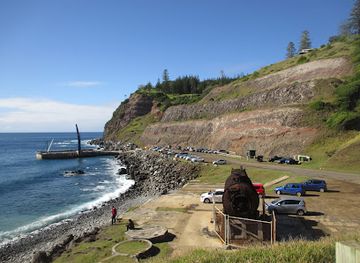 norfolk-island/nepean-island/landmark/cascade-pier