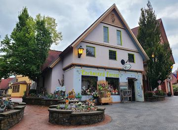 michigan/frankenmuth/landmark/enchanted-forest