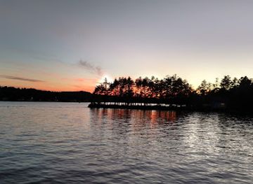 new-hampshire/dartmouth-lake-sunapee-region/landmark/loon-island-lighthouse