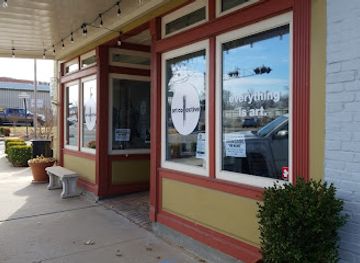 arkansas/rogers/landmark/the-art-collective-gallery