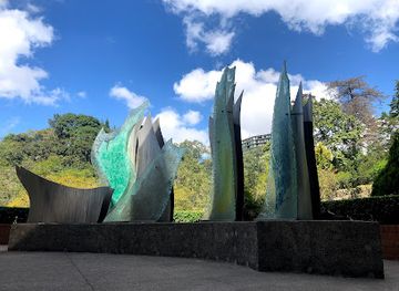 guatemala/guatemala-city/zona-10/landmark/museo-ixchel-del-traje-indigena