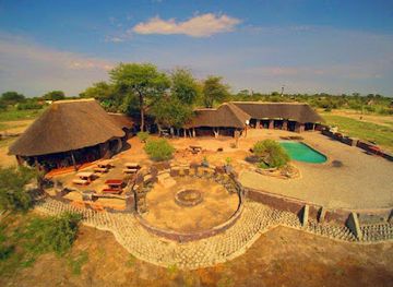 botswana/kgalagadi-transfrontier-park/landmark/elephant-sands-lodge