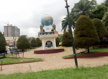 cameroon/tiko/landmark/statue-of-charles-atangana