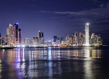 panama/panama-city/el-cangrejo/landmark/monument-of-the-flag-of-panama
