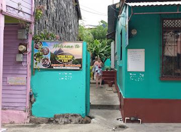 saint-lucia/soufriere/landmark/stone-yard-restaurant-and-bar