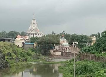 sierra-leone/bombali-district/landmark/outamba-kilimi-national-park