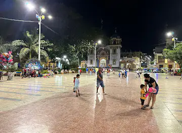 Monumento parque principal Tumbes