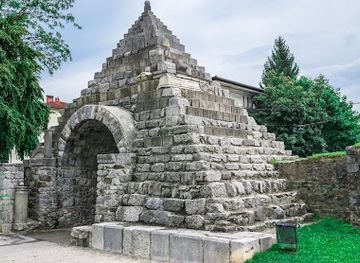 slovenia/posavje/landmark/roman-wall