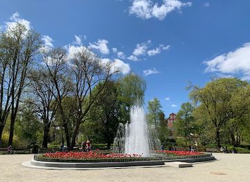 lithuania/vilnius-region/landmark/bernardine-garden