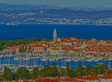 slovenia/izola/landmark/muzej-izolana-hisa-morja