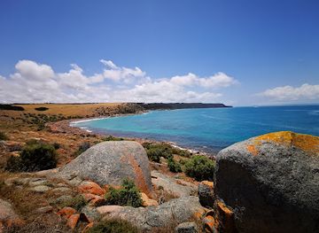 australia/kangaroo-island/landmark/cape-willoughby-lighthouse