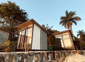 guatemala/panajachel/landmark/azul-rosa