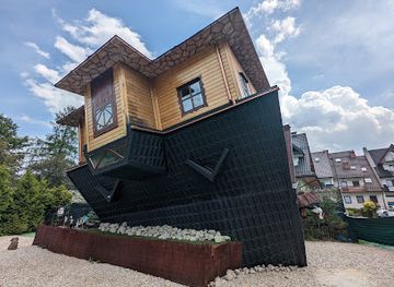 poland/podhale/landmark/dom-do-gory-nogami