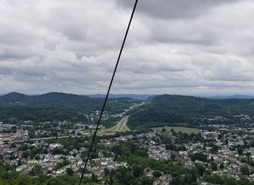 west-virginia/clarksburg/landmark/lowndes-park