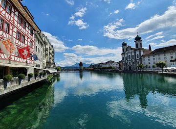 switzerland/lucerne/lake-lucerne/landmark/lucerne-needle-dam