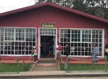 sri-lanka/central-province/landmark/ambewela-farms