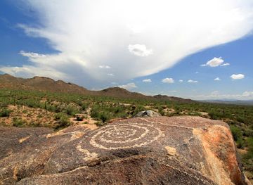 arizona/saguaro-national-park/landmark/signal-hill-picnic-area