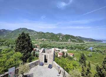 montenegro/lake-skadar/landmark/tvrdjava-besac