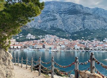 croatia/makarska/landmark/grotta