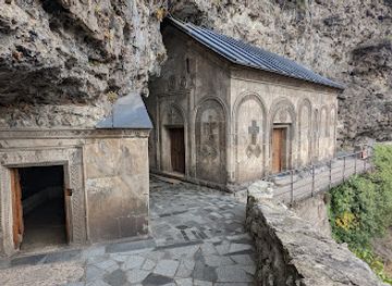 georgia/vardzia/landmark/mgvimevi-convent