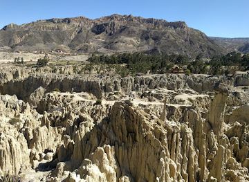 bolivia/chiquitania/landmark/valle-de-la-luna