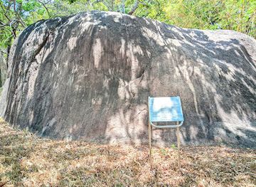 sri-lanka/up-country/landmark/old-sinhala-inscription