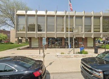 wisconsin/racine/landmark/police-abandoned-car-unit