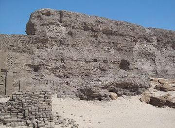egypt/sohag/landmark/shunet-el-zebib