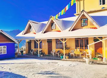 india/tawang/landmark/dondrub-homestay-resort