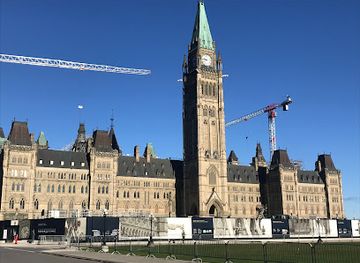 canada/ottawa-valley/landmark/peace-tower