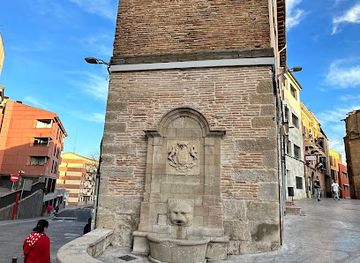 spain/lleida/landmark/font-de-les-piques