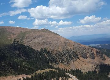 colorado/pikes-peak-region/landmark/pike-s-peak-highway