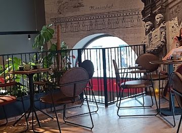 bosnia-and-herzegovina/sarajevo/marijin-dvor/landmark/palata-marijin-dvor