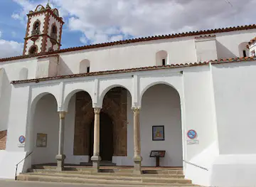 ARQUEO 2000 - Arqueología y Patrimonio