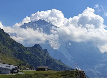switzerland/wengen/landmark/wengernalpbahn