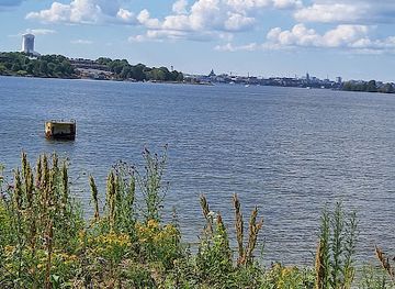 finland/helsinki/landmark/king-s-gate