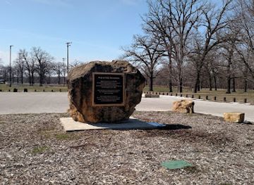 illinois/quad-cities/landmark/credit-island-park