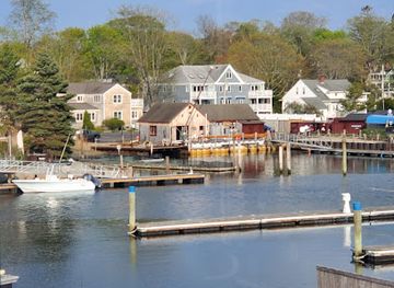 maine/kennebunkport/landmark/federal-jack-s