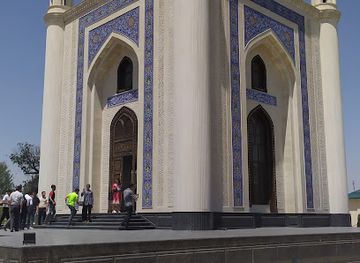 uzbekistan/namangan/landmark/o-nbir-axmad-ziyoratgohi