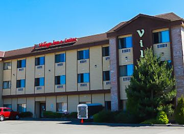 washington/marysville/landmark/village-inn-suites