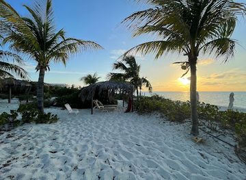 turks-and-caicos-islands/long-bay-beach/landmark/villa-esencia