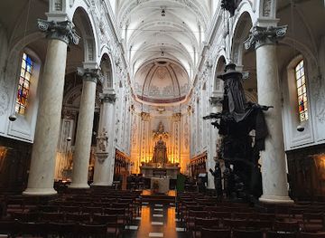belgium/flemish-brabant/landmark/church-of-our-lady-of-finistere