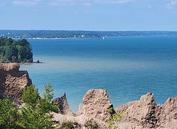 canada/peace-river-country/landmark/chimney-bluffs-state-park