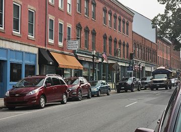 maine/rockland/landmark/north-beacon-oyster