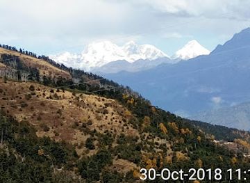 bhutan/paro-valley/landmark/view-point-and-shed-chele-la