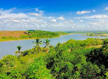 ghana/central-region/landmark/brenu-akyinim-elmina