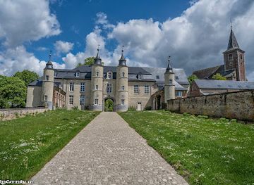 belgium/walloon-brabant/landmark/chateau-de-houtain-le-val