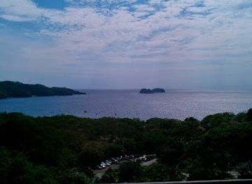 costa-rica/south-pacific/landmark/hermosa-beach