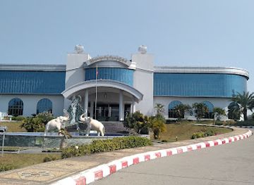 myanmar-burma/naypyidaw/landmark/myanmar-gems-museum